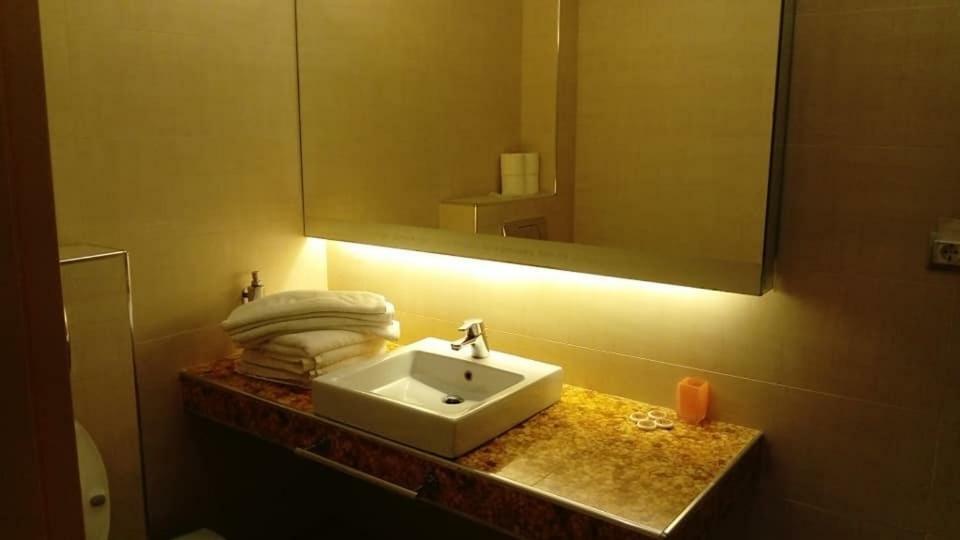 Nefeli Apartments เลปโตการายา ภายนอก รูปภาพ