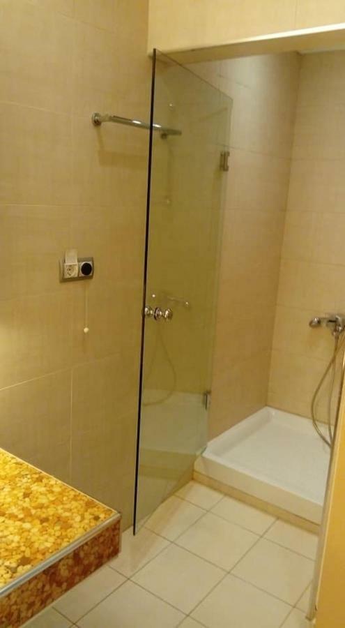 Nefeli Apartments เลปโตการายา ภายนอก รูปภาพ